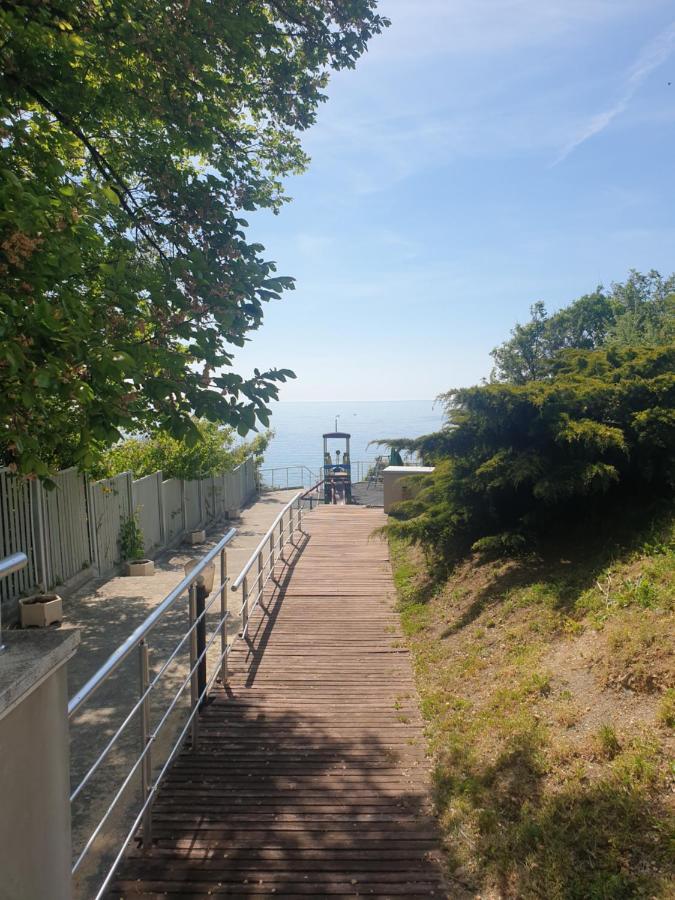 Studio Silver Terace With Sea View For 4 Person เบียลา ภายนอก รูปภาพ