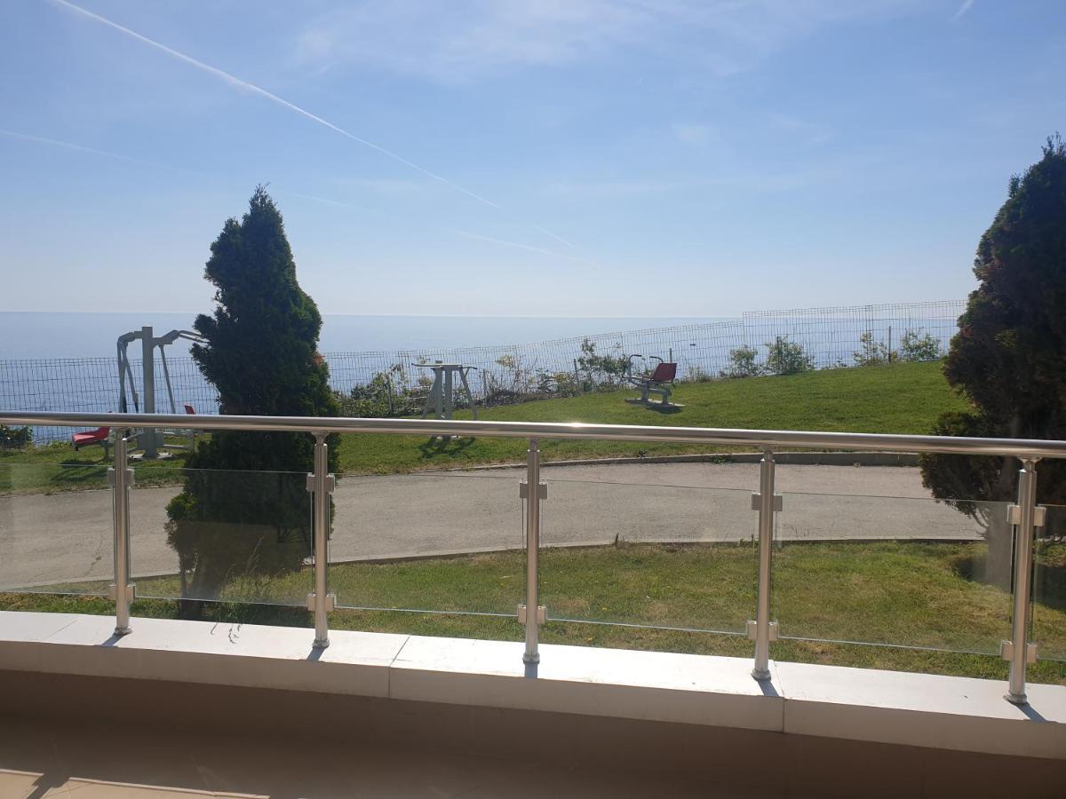 Studio Silver Terace With Sea View For 4 Person เบียลา ภายนอก รูปภาพ